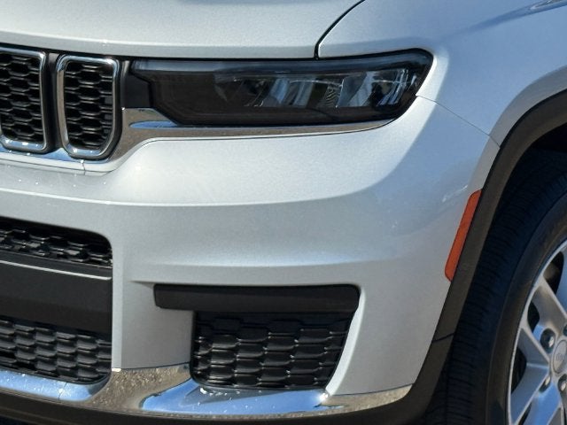 2022 Jeep Grand Cherokee L Laredo