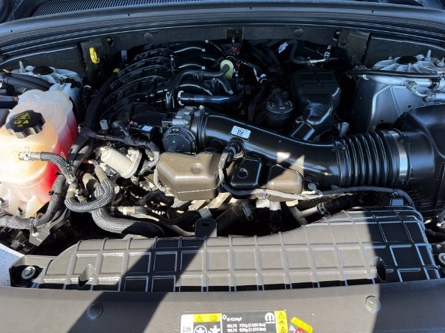 2022 Jeep Grand Cherokee L Laredo