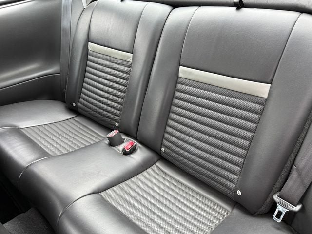 2004 Ford Mustang Mach 1 Premium