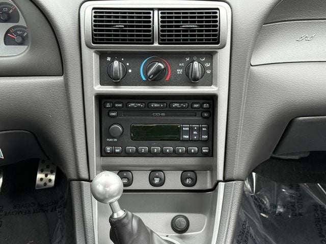 2004 Ford Mustang Mach 1 Premium