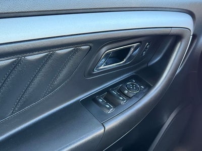 2015 Ford Taurus SEL