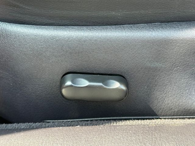 2003 Ford Thunderbird Base