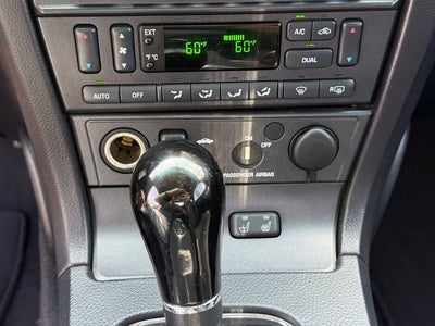 2003 Ford Thunderbird Base
