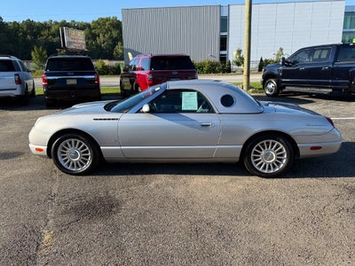 2004 Ford Thunderbird Base