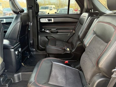 2024 Ford Explorer ST-Line