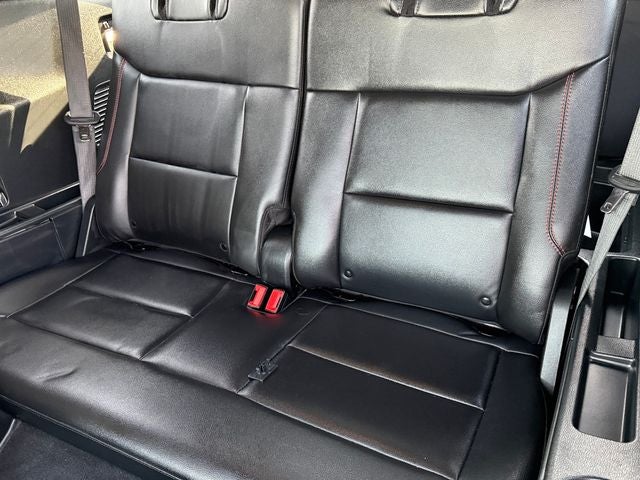 2024 Ford Explorer ST-Line