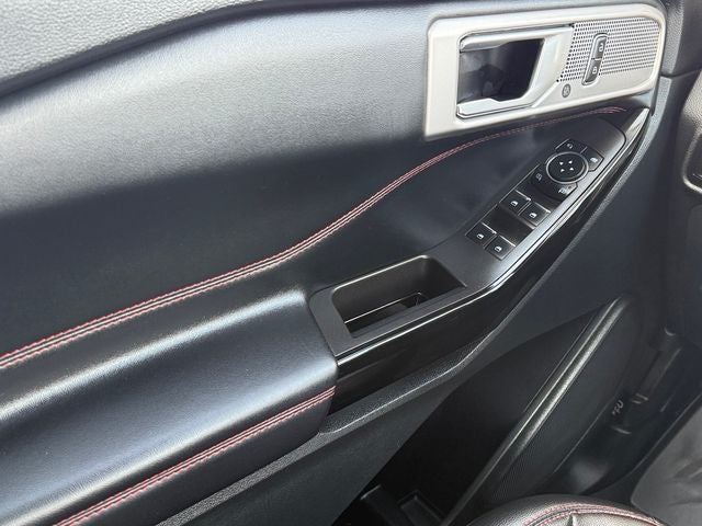 2024 Ford Explorer ST-Line