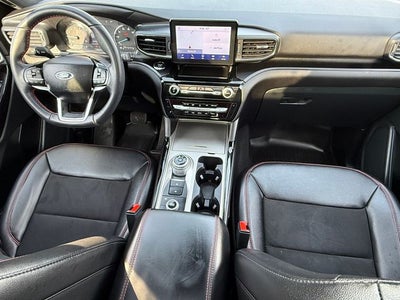 2024 Ford Explorer ST-Line
