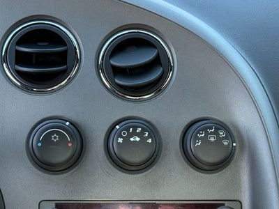 2006 Pontiac Solstice Base