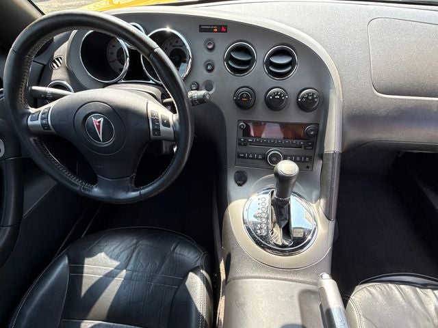 2007 Pontiac Solstice Base