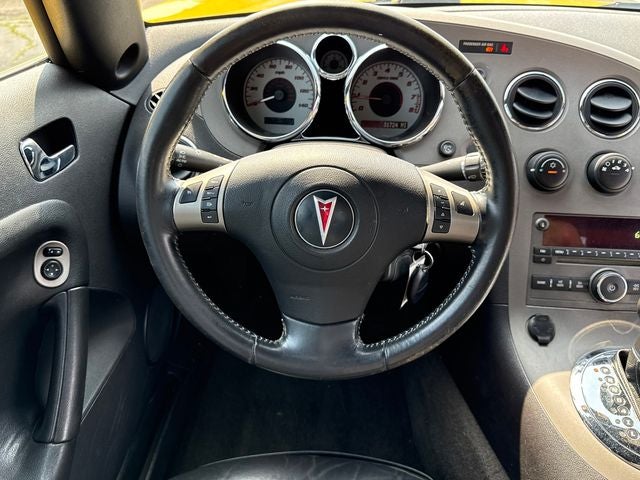 2007 Pontiac Solstice Base