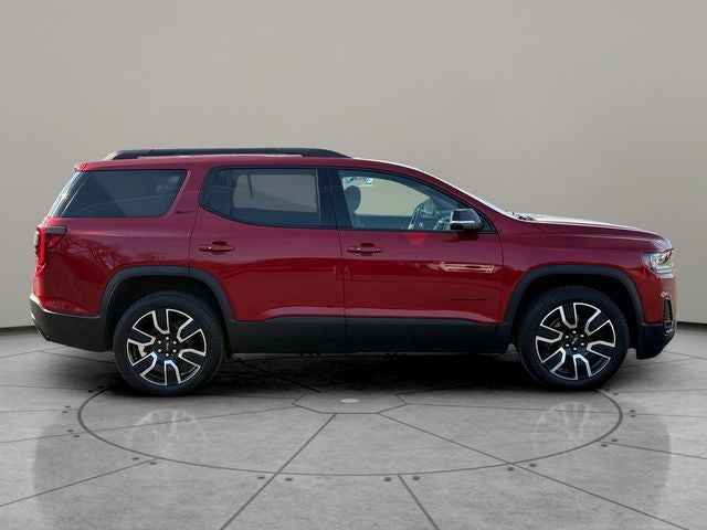 2021 GMC Acadia SLT