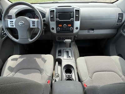 2016 Nissan Frontier SV