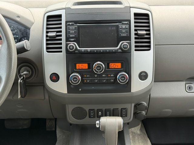 2016 Nissan Frontier SV