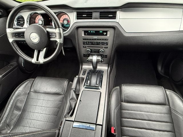 2011 Ford Mustang V6 Premium