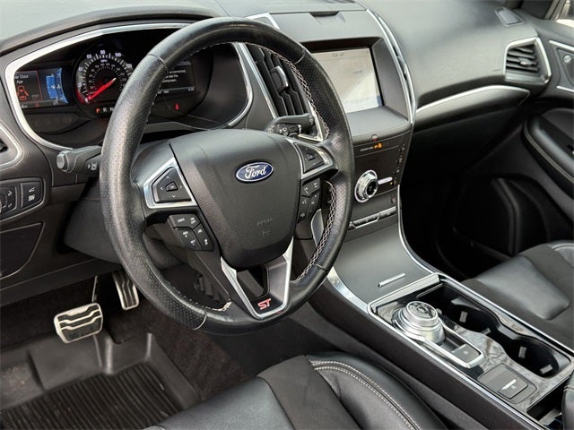 2020 Ford Edge ST