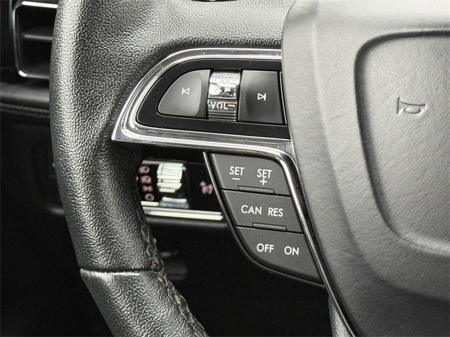 2023 Lincoln Nautilus Standard