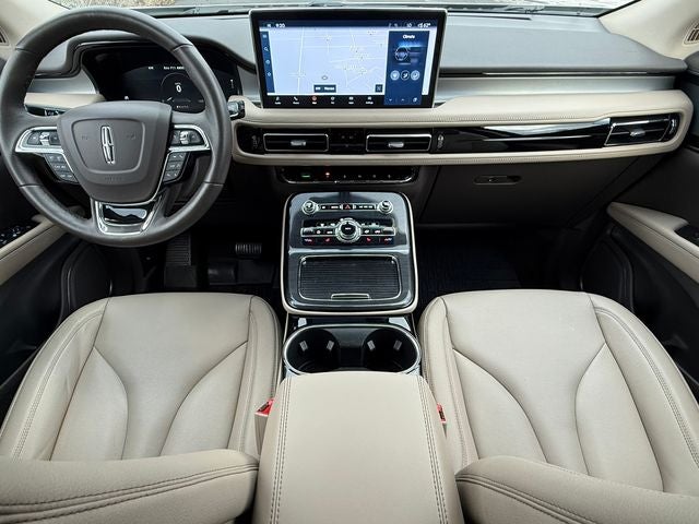 2023 Lincoln Nautilus Standard