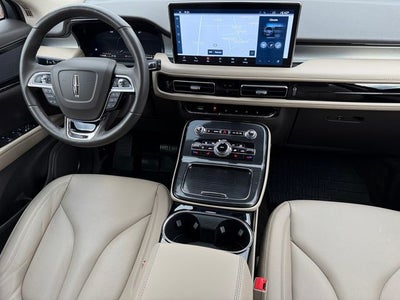 2023 Lincoln Nautilus Standard