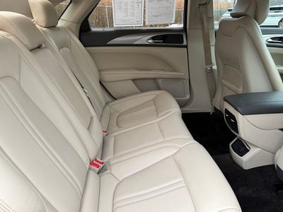 2017 Lincoln MKZ Premiere