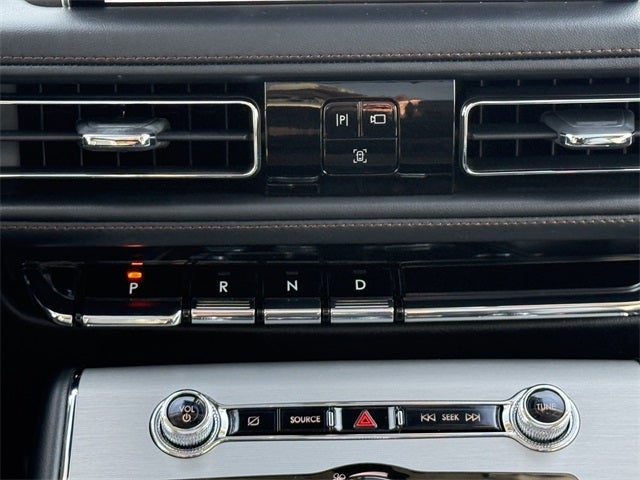 2023 Lincoln Aviator Standard