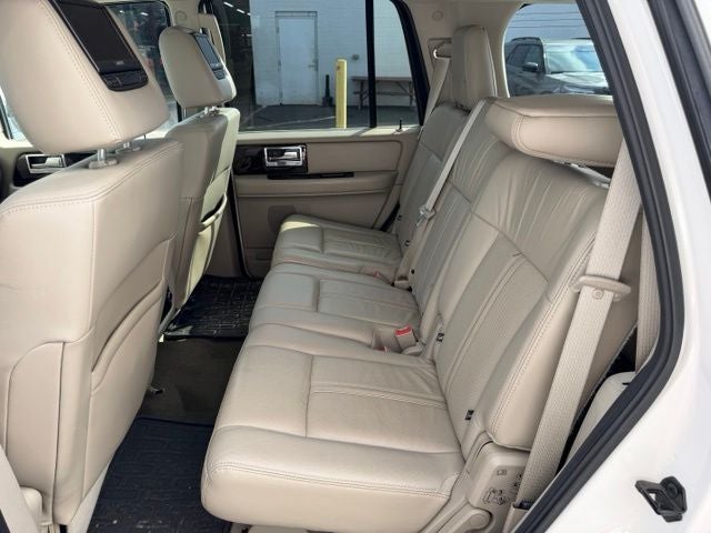 2016 Lincoln Navigator Select