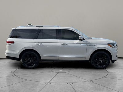 2024 Lincoln Navigator Reserve