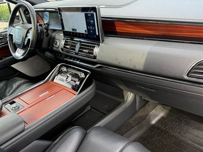 2024 Lincoln Navigator Reserve
