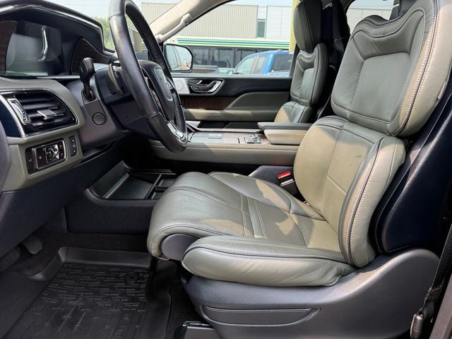 2023 Lincoln Navigator Black Label