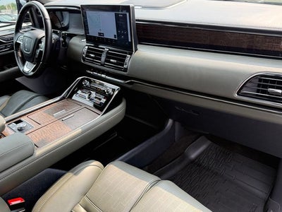 2023 Lincoln Navigator Black Label