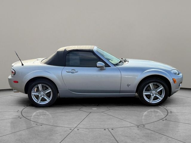 2006 Mazda Mazda Miata Base