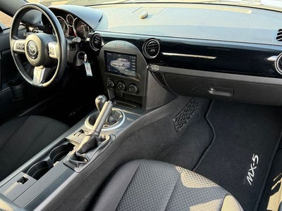 2006 Mazda Mazda Miata Base