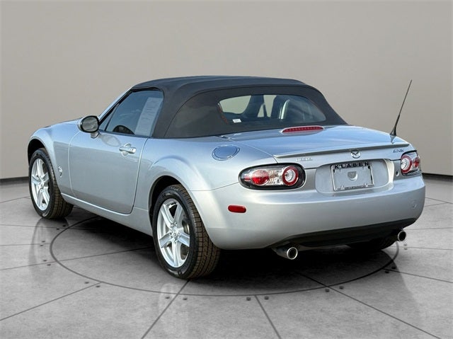 2006 Mazda Mazda Miata Base