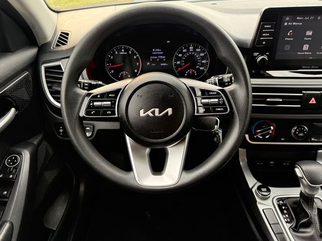 2023 Kia Seltos LX
