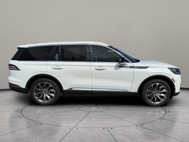 2027 Lincoln Aviator Premiere