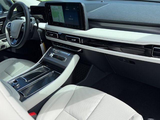 2027 Lincoln Aviator Premiere