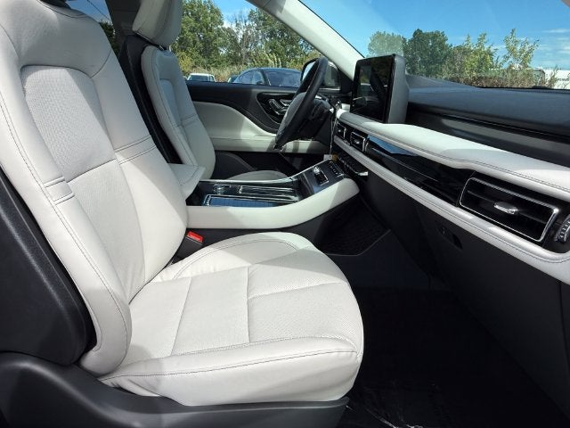 2027 Lincoln Aviator Premiere