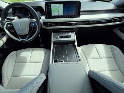 2027 Lincoln Aviator Premiere