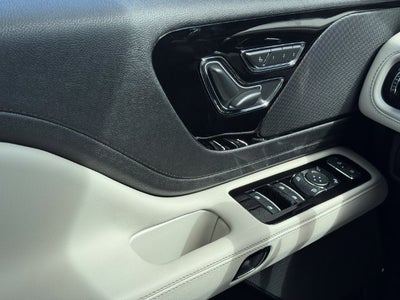 2027 Lincoln Aviator Premiere