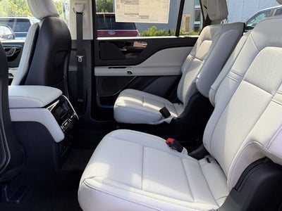 2027 Lincoln Aviator Premiere