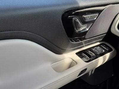 2027 Lincoln Aviator Premiere