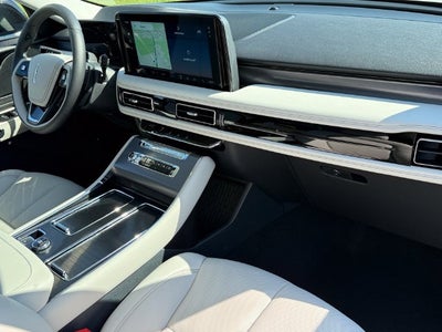 2027 Lincoln Aviator Premiere