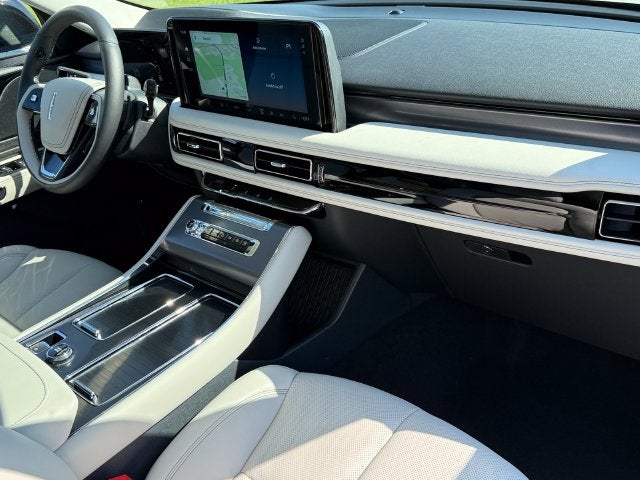 2027 Lincoln Aviator Premiere