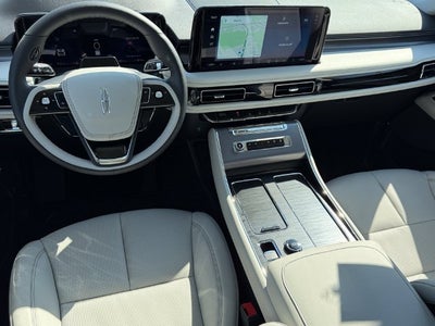 2027 Lincoln Aviator Premiere