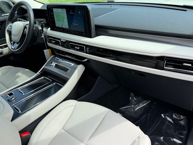 2027 Lincoln Aviator Premiere