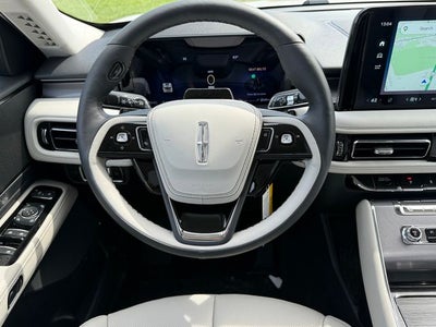2027 Lincoln Aviator Premiere