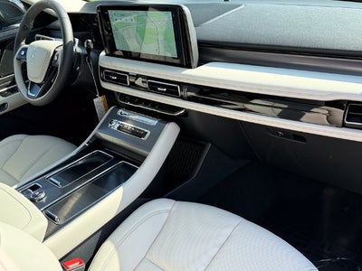 2027 Lincoln Aviator Premiere
