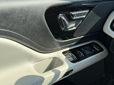 2027 Lincoln Aviator Premiere