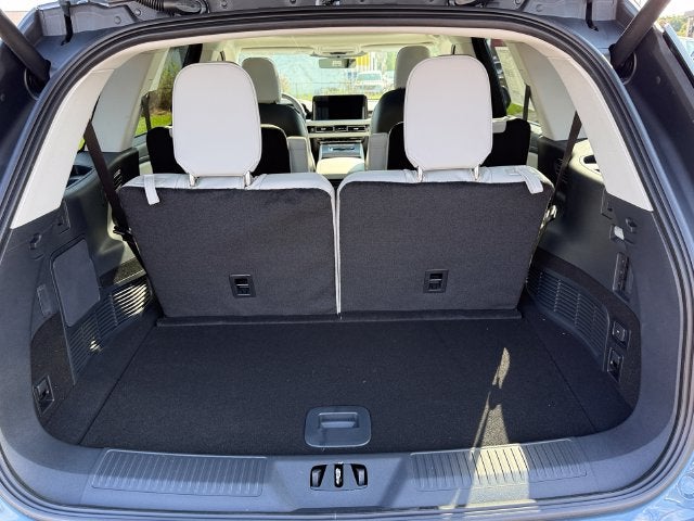 2027 Lincoln Aviator Premiere
