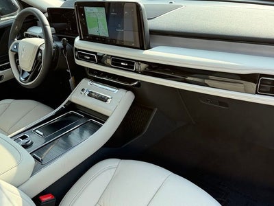 2027 Lincoln Aviator Reserve
